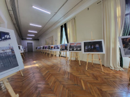Фотовыставка ко дню строителя и 10-летию Минстроя России